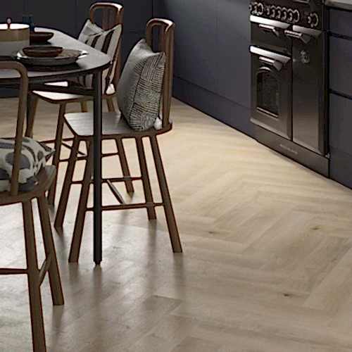 Clicklux Selwood Light Oak Herringbone 12.6x63cm (box of 28)