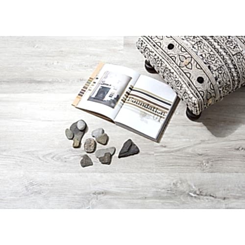 Natural Sun Bleached Wood LVT 18.4x121.9cm (box of 16)