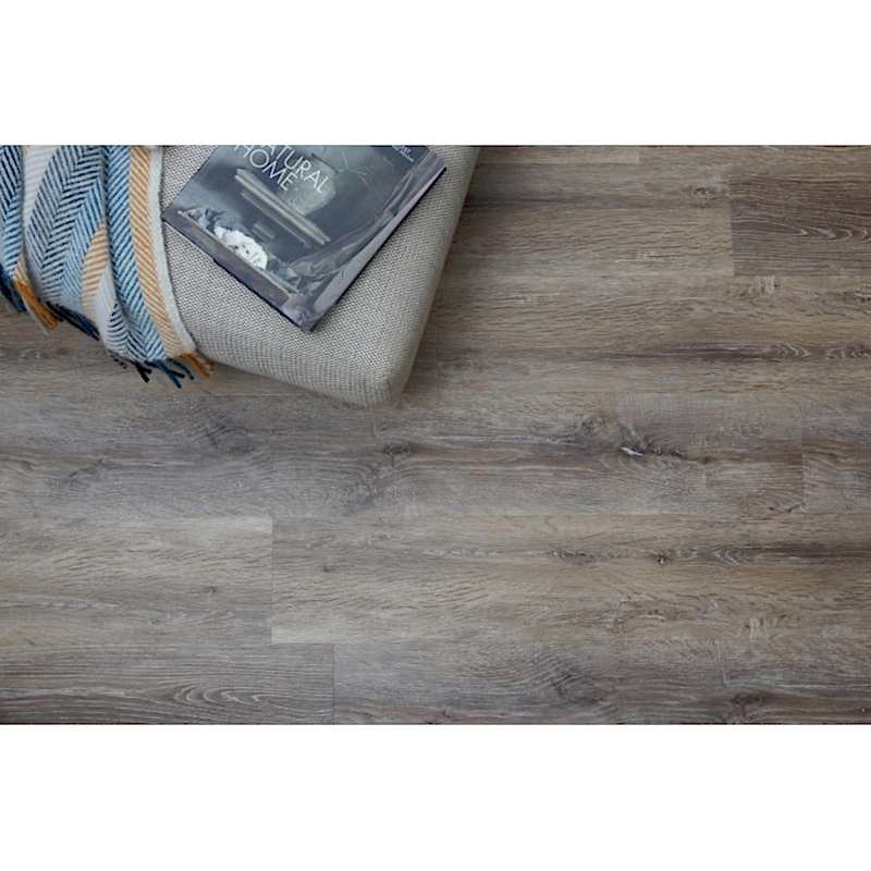 Natural Taupe Brushed Oak LVT 18.4x121.9cm (box of 16) Natural Taupe Brushed Oak LVT 18.4x121.9cm (box of 16)