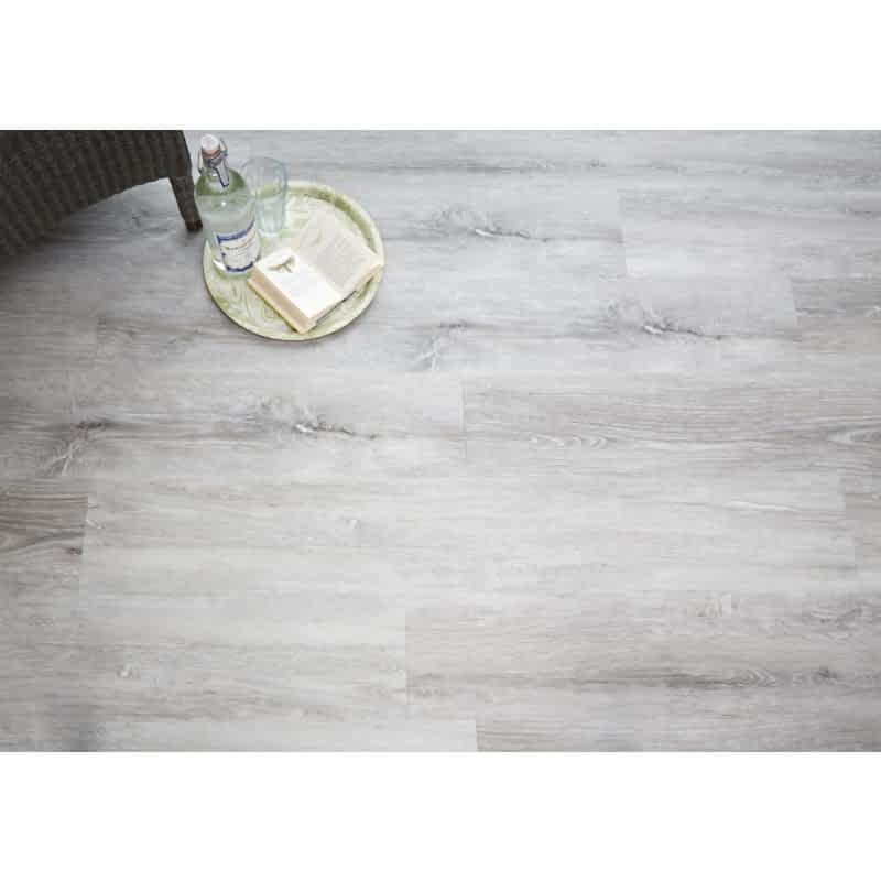 Natural Glacier Oak LVT 18.4x121.9cm (box of 16) Natural Glacier Oak LVT 18.4x121.9cm (box of 16)