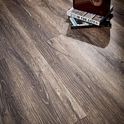 Natural Roasted Oak LVT 18.4x121.9cm (box of 16)