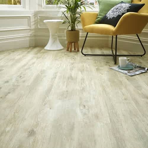 Natural Pale Oak LVT 18.4x121.9cm (box of 16)
