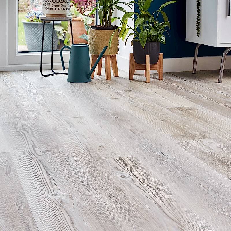 Natural Timber Greige LVT 18.4x121.9cm (box of 16) Natural Timber Greige LVT 18.4x121.9cm (box of 16)